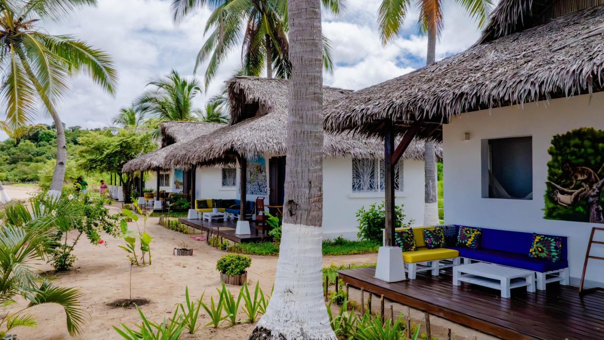 Long Beach Resort, Нуси-Бе Экстерьер фото