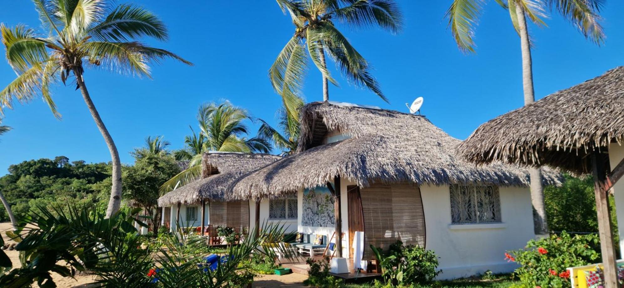 Long Beach Resort, Нуси-Бе Экстерьер фото