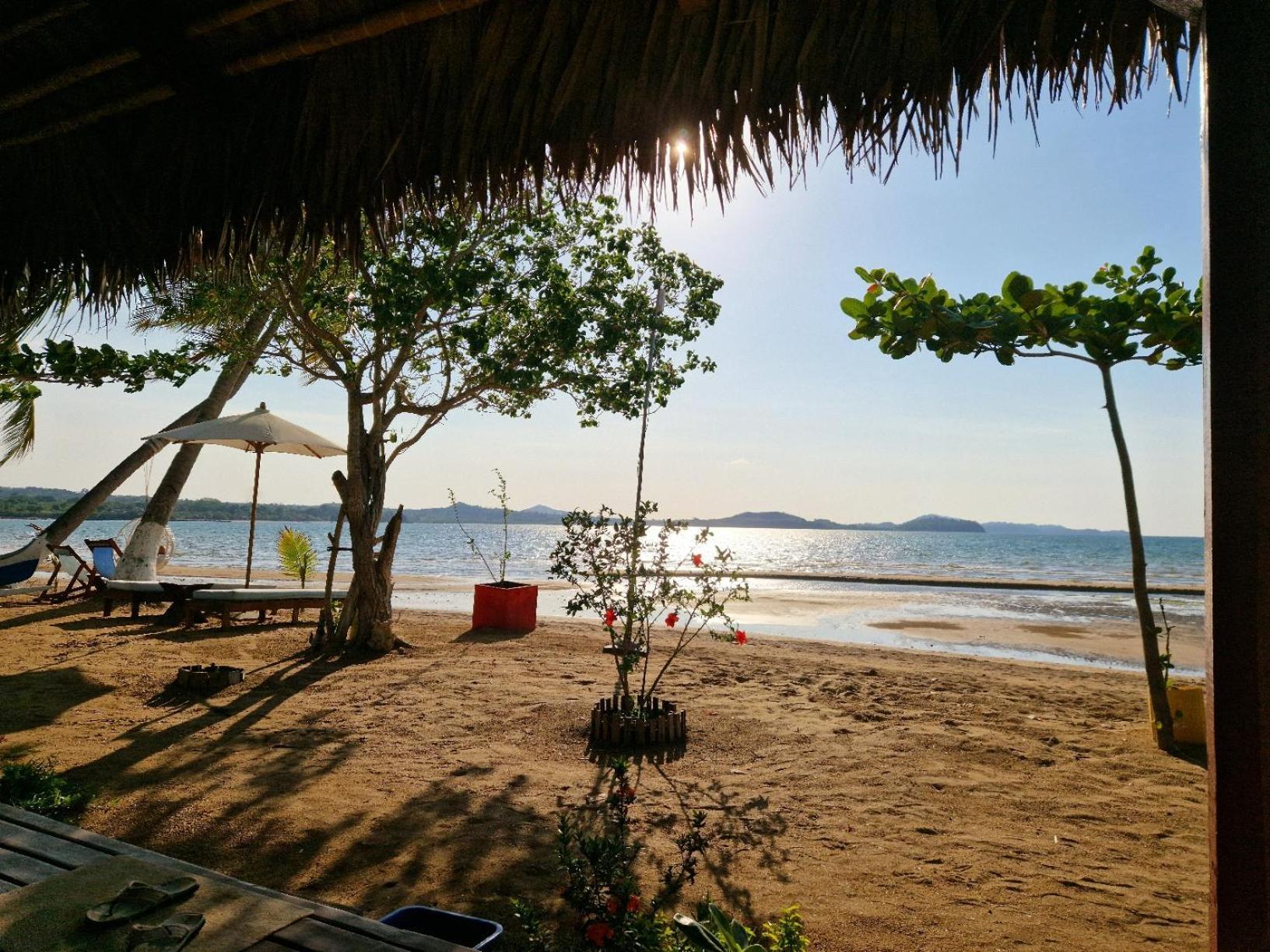 Long Beach Resort, Нуси-Бе Номер фото