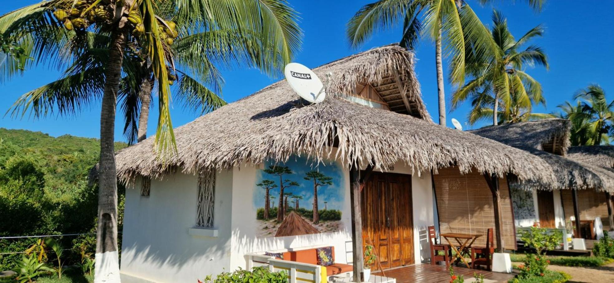 Long Beach Resort, Нуси-Бе Экстерьер фото
