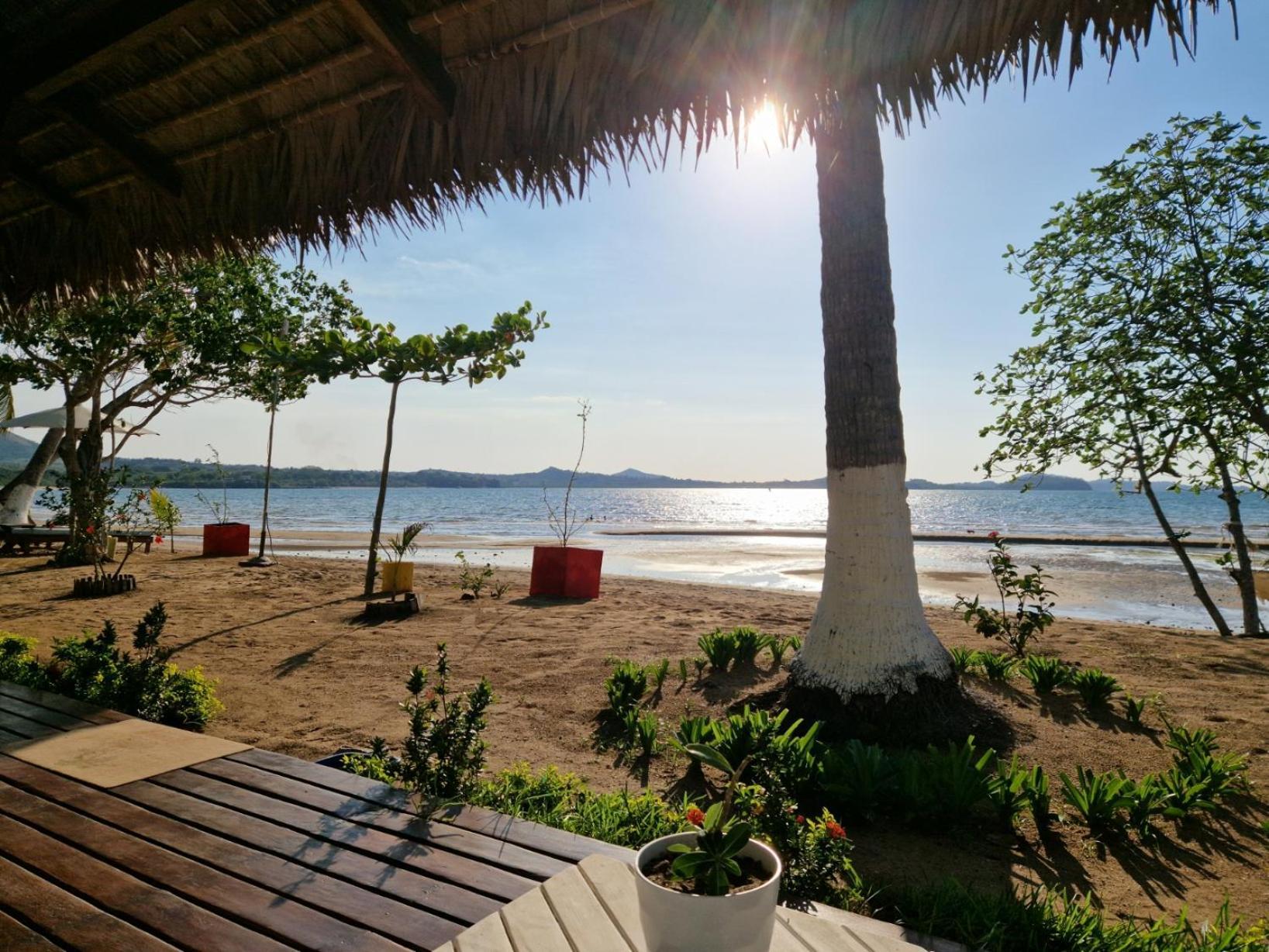 Long Beach Resort, Нуси-Бе Номер фото